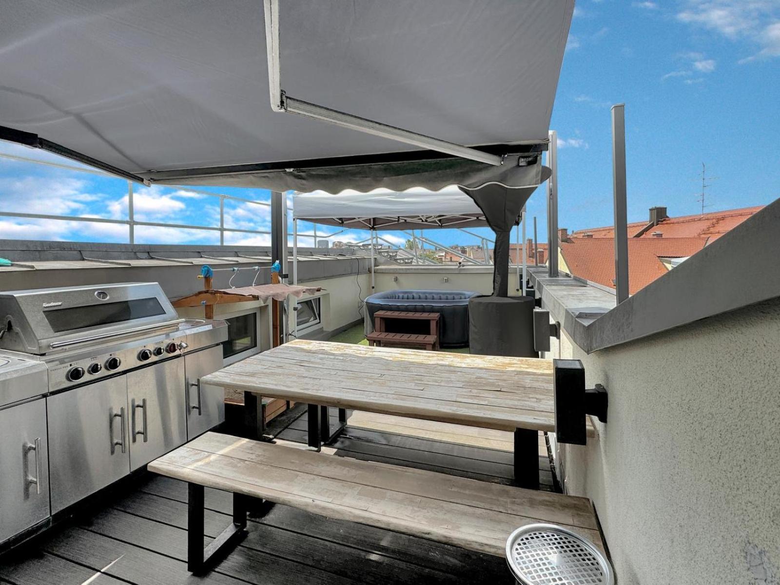 6 Zimmer Maisonette-Penthouse Pool Dachterrasse Luxus Munich Exterior photo